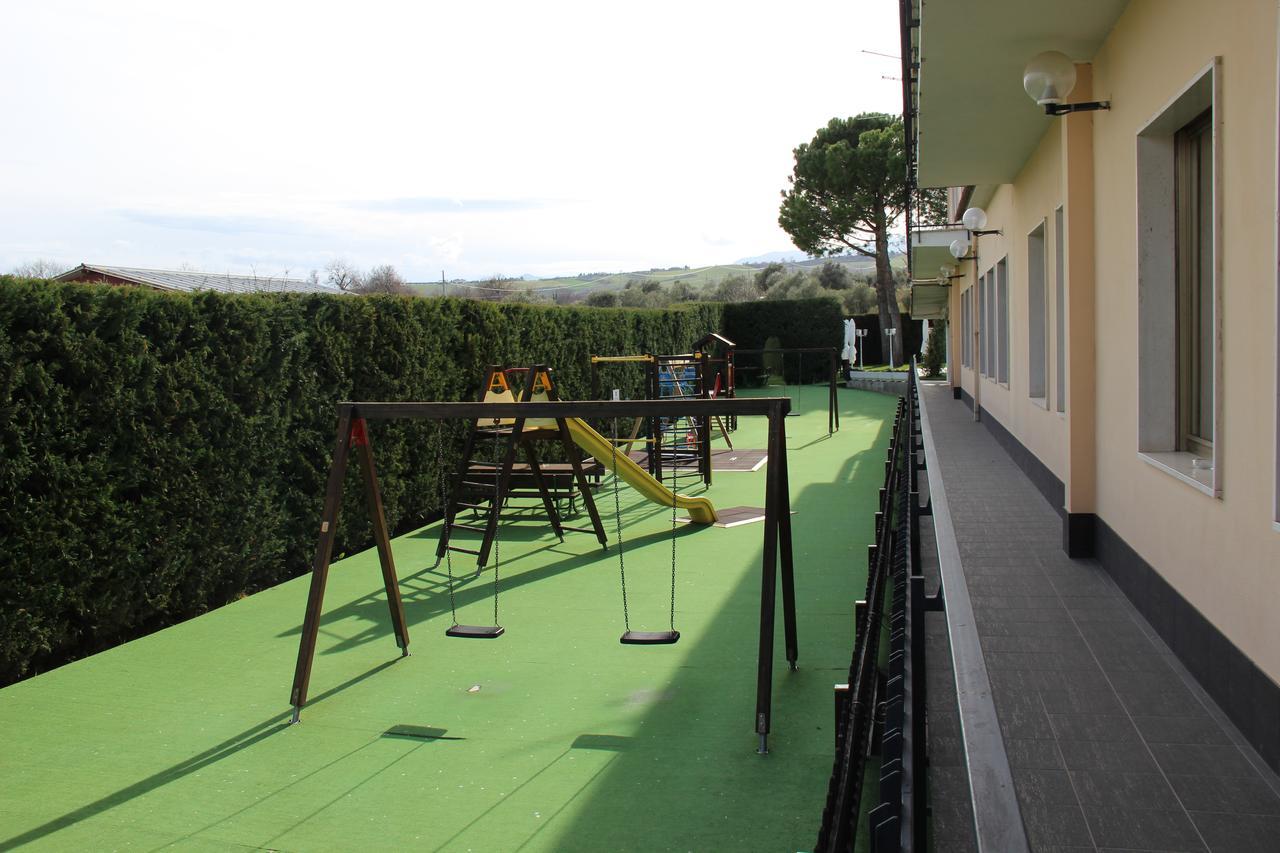 Hotel Di Rocco Loreto Aprutino Exterior foto